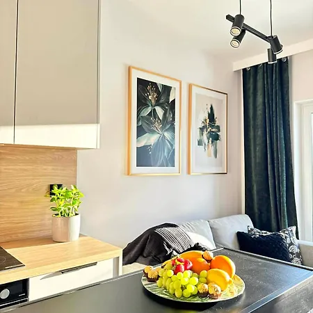 Aura Sky With Balkon & Parking *